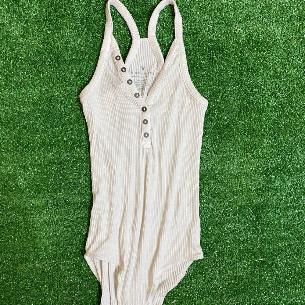 White American Eagle 1-Piece Shirt